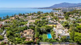 For sale 7 bedrooms villa in Casasola