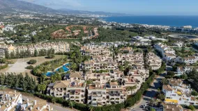 Apartamento planta baja de 1 dormitorio en venta en Medina de Banús