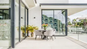 Villa de 6 dormitorios a la venta en Marbesa