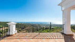 For sale Los Altos de los Monteros villa with 5 bedrooms