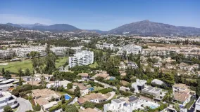 Comprar villa en Guadalmina Alta