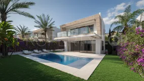 Villa for sale in El Campanario with 5 bedrooms