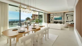 Villa for sale in Marbella East with 5 bedrooms