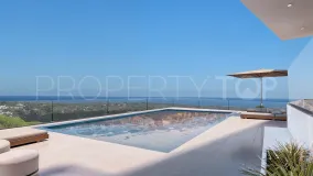 Buy villa in Almenara Golf with 4 bedrooms