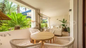 Ground floor apartment for sale in Medina de Banús with 2 bedrooms