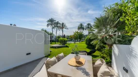 Town house for sale in La Rinconada with 4 bedrooms