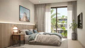 Buy duplex penthouse in San Pedro de Alcantara with 4 bedrooms
