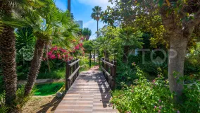 Apartamento en venta en Costalita de 4 dormitorios