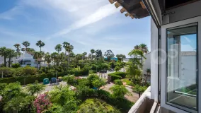 Apartamento en venta en Costalita de 4 dormitorios