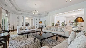Villa a la venta de 5 dormitorios en Rocio de Nagüeles