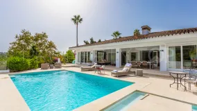 5 bedrooms villa in Las Brisas for sale