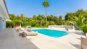 5 bedrooms villa in Las Brisas for sale