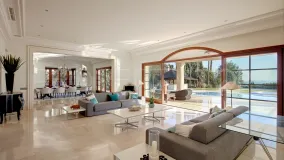5 bedrooms villa for sale in Los Picos de Nagüeles