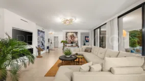Villa en venta en Las Brisas con 6 dormitorios
