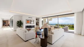 Buy villa in Marbella Club Golf Resort