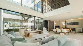 Se vende villa en Golden Mile con 3 dormitorios