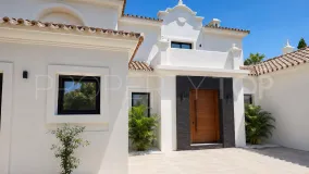 For sale villa in El Paraiso with 6 bedrooms