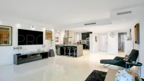For sale apartment in Playa Esmeralda with 4 bedrooms