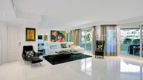 For sale apartment in Playa Esmeralda with 4 bedrooms