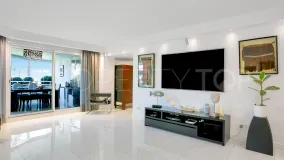 For sale apartment in Playa Esmeralda with 4 bedrooms