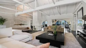 Comprar villa en Paraiso Alto