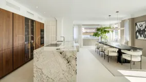 Atico duplex con 5 dormitorios a la venta en Costa Nagüeles I