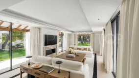 Buy Las Brisas villa with 5 bedrooms