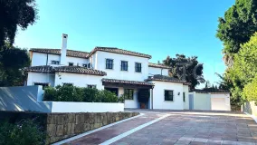 For sale Sotogrande Alto villa with 6 bedrooms