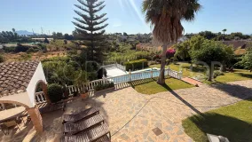 For sale villa in El Padron