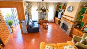Se vende casa en Estepona