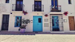 Casa de 2 dormitorios en venta en Estepona Casco Antiguo