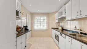 Apartment with 3 bedrooms for sale in Elviria Hills