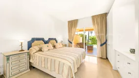 For sale 2 bedrooms ground floor apartment in Elviria Hills