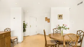 For sale 2 bedrooms ground floor apartment in Elviria Hills