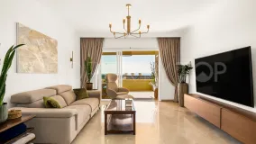 Apartamento en venta con 3 dormitorios en Elviria Hills