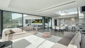 Villa for sale in El Herrojo