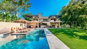 For sale 4 bedrooms villa in Guadalmina Alta