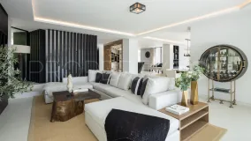 El Herrojo villa for sale