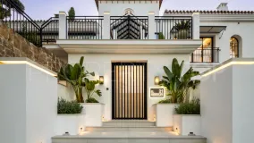 For sale villa in El Herrojo with 5 bedrooms
