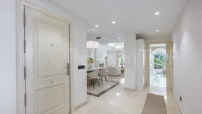 Montebello Hills, apartamento planta baja en venta
