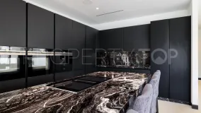 Villa for sale in Las Lomas del Marbella Club with 4 bedrooms