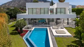 Las Lomas del Marbella Club, villa de 4 dormitorios a la venta