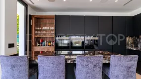 Villa for sale in Las Lomas del Marbella Club with 4 bedrooms
