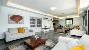 Se vende villa en Nueva Andalucia