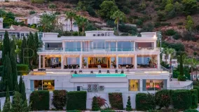 Cascada de Camojan villa for sale