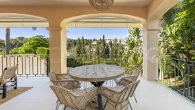 Pareado a la venta con 5 dormitorios en La Alzambra