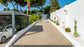 Estepona 5 bedrooms country house for sale