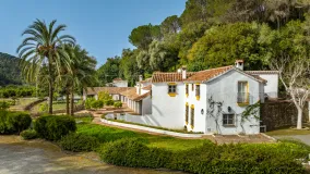 Comprar cortijo de 8 dormitorios en Gaucin