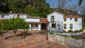 Comprar cortijo de 8 dormitorios en Gaucin