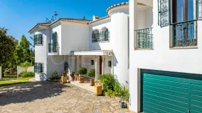 Buy villa in Los Reales - Sierra Estepona with 7 bedrooms